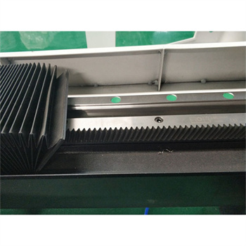 Пълен защитен капак 500w 750w 1000 вата ламарина Алуминиева CNC лазерна резачка с влакна